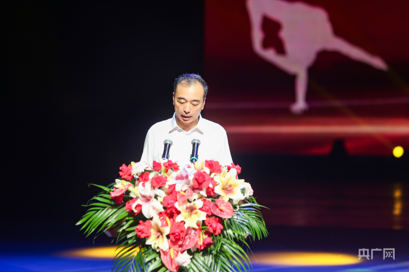 “2024濮阳杂技文化旅游季”暨第8版《水秀·龙之秀》剧目正式启幕(图2)