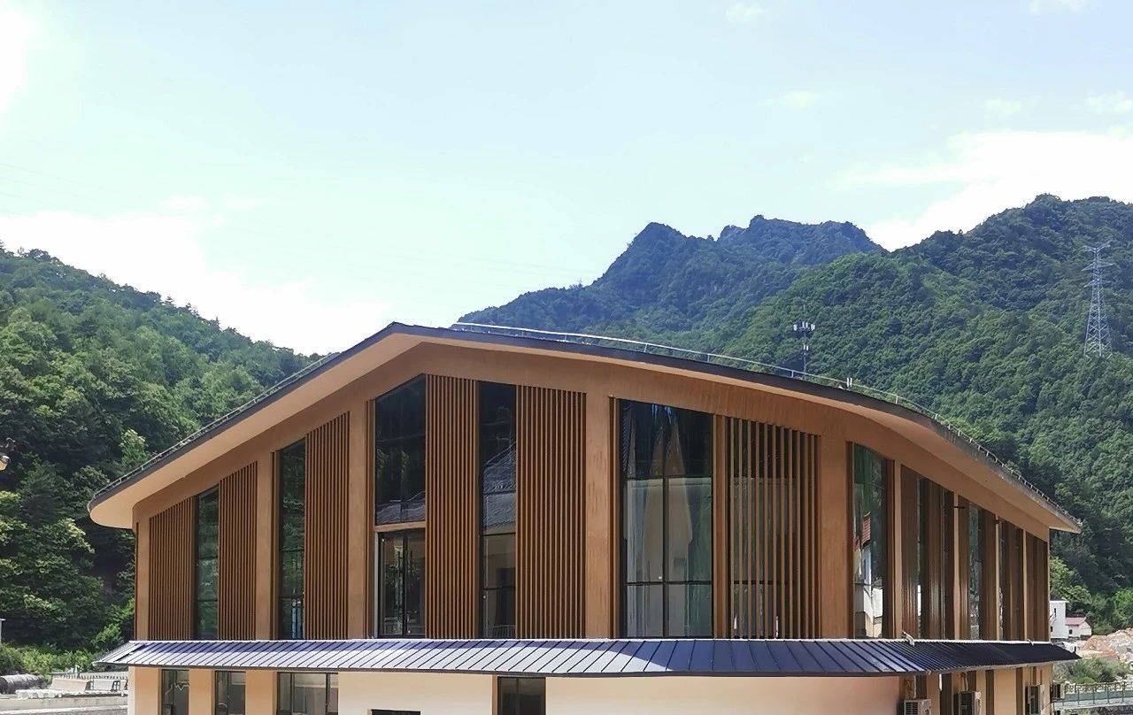 z6尊龙入口：康养设计落地施工如火如荼—静美佛坪·龙草坪康养酒店落成指日可待(图4)