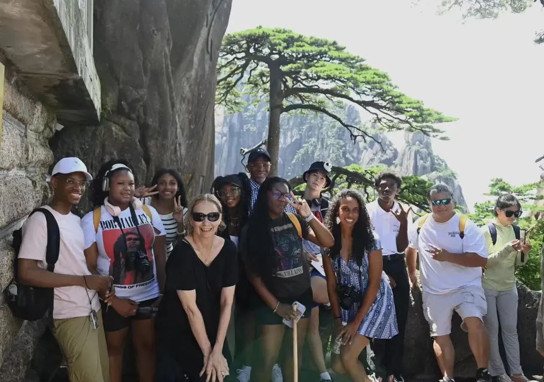 这个中秋大黄山在联合国“圈粉”(图3)