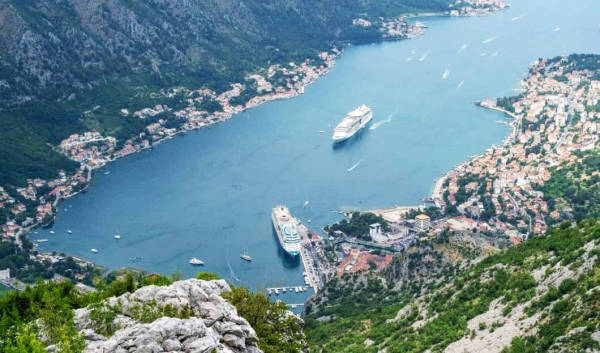 游客涌入！黑山旅游业的隐忧与中国带来的新希望(图2)