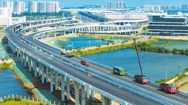 z6尊龙平台：一月搞定海南户口！海南引进人才户口条件及2024政策(图4)