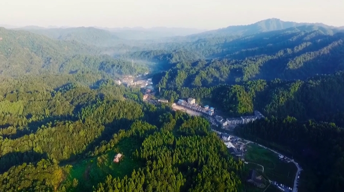 贵州习水：山水生金康养旅居焕新篇(图1)