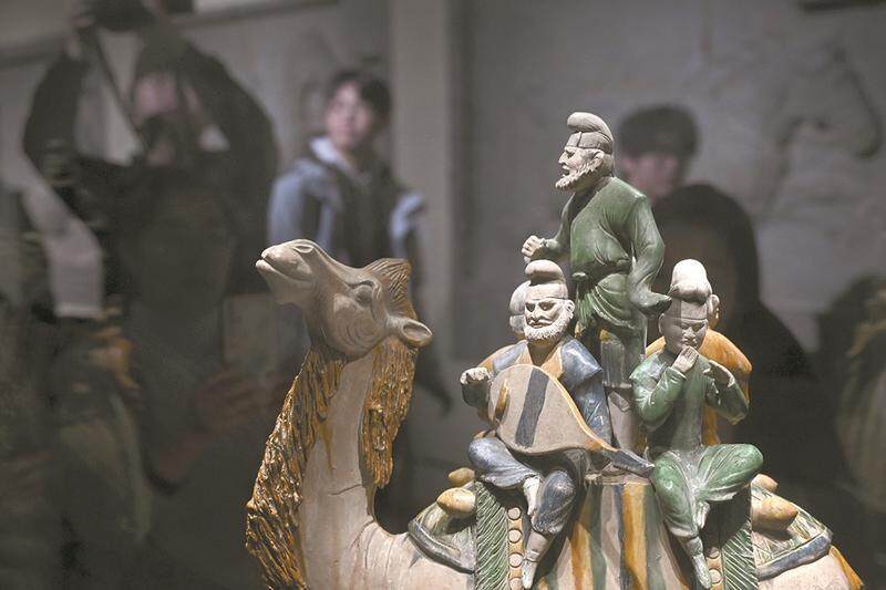 z6尊龙入口：文旅热燃动2024九大“标签热词”回顾全年(图9)