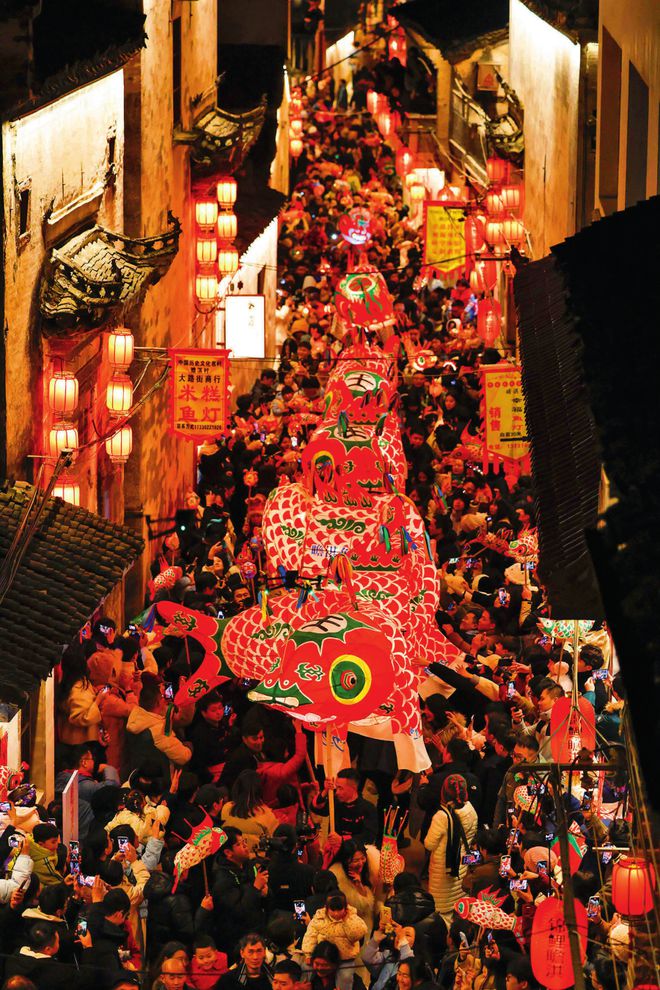 z6尊龙入口：瞭望｜打开消费新空间(图1)