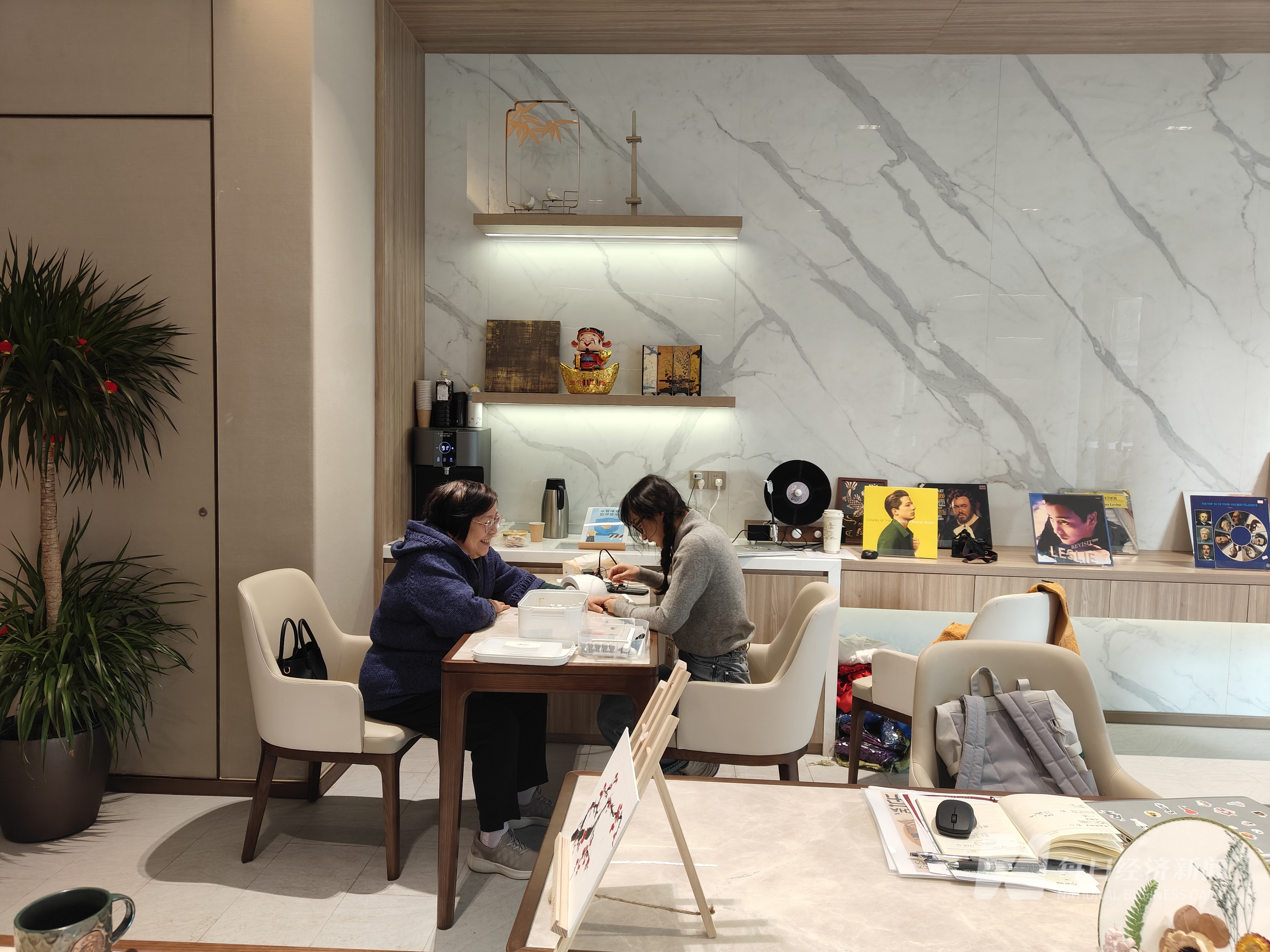 银发经济丨寻找养老产业的下一个风口：不打价格战关注活力老人的精神需求(图2)