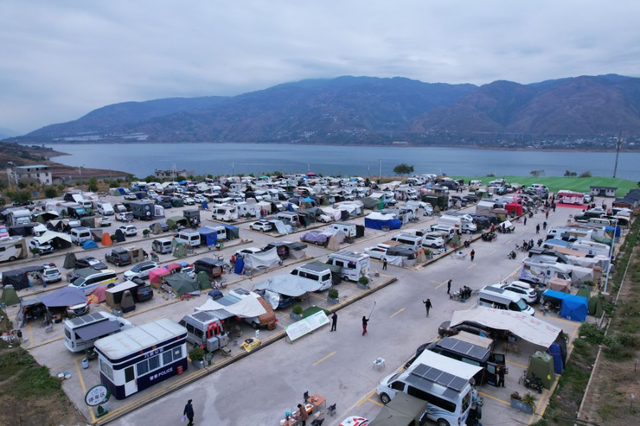 昭通巧家：春节旅游业“火”力全开_新华网(图1)