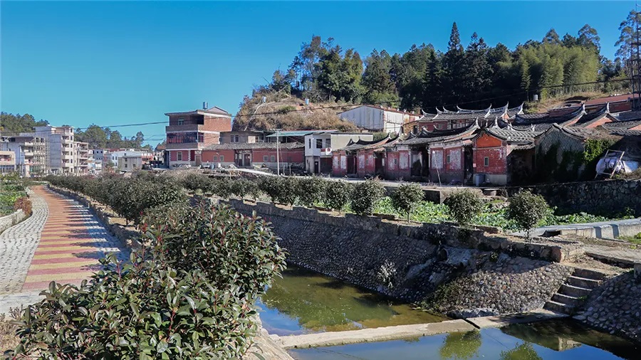 福建泉州虹山：聚焦全域旅游发展建设康养农文旅梧凤小镇(图2)