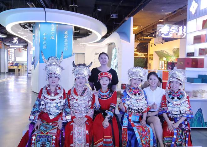 z6尊龙入口：张尧：推动少数民族地区旅游更好发展(图1)