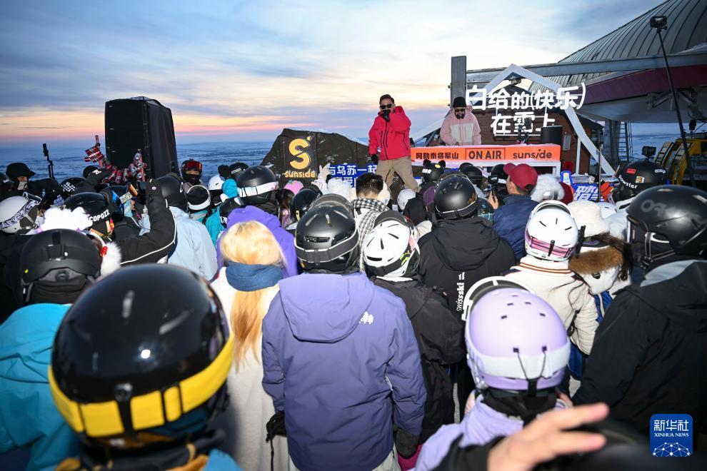 3年冬季旅游收入超百亿阿勒泰冰雪游为何“热”？(图2)