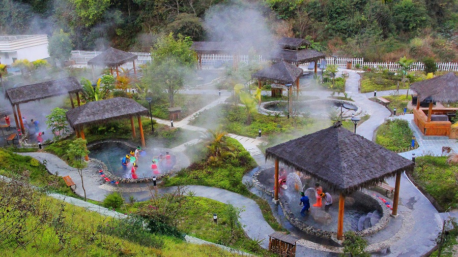 云南龙陵：构建“温泉康养旅居”发展体系推动文旅产业全域升级_新华网(图1)