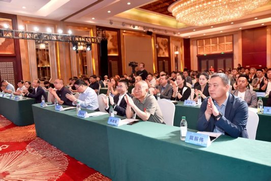 荣成文旅康养暨旅居地产招商推介惊艳石家庄打造冀鲁文旅协同发展新样板(图4)