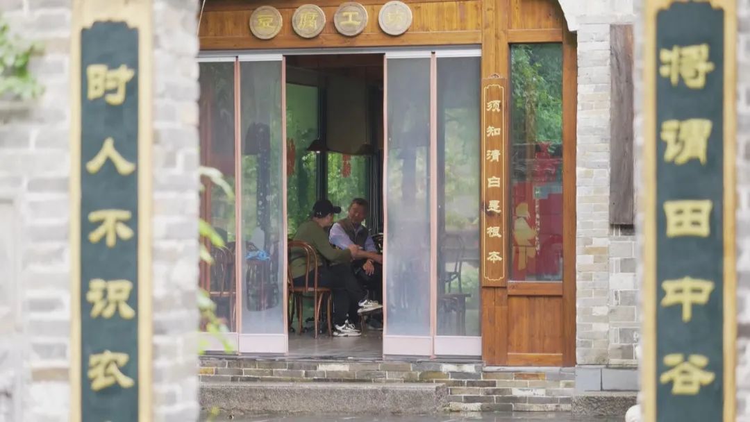 z6尊龙入口：当废弃矿坑遇上康养经济小镇炼成文旅爆款(图9)