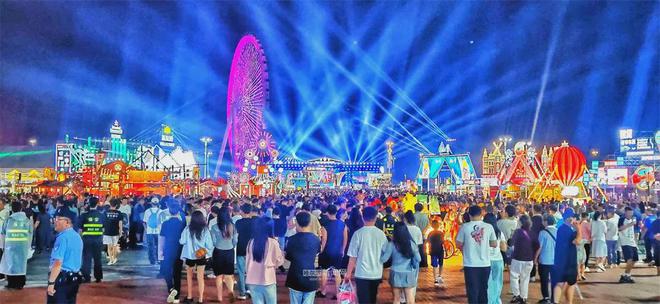 哈尔滨文旅热力全开“火出圈”｜2024年接待游客179亿人次旅游总花费23142亿元(图1)