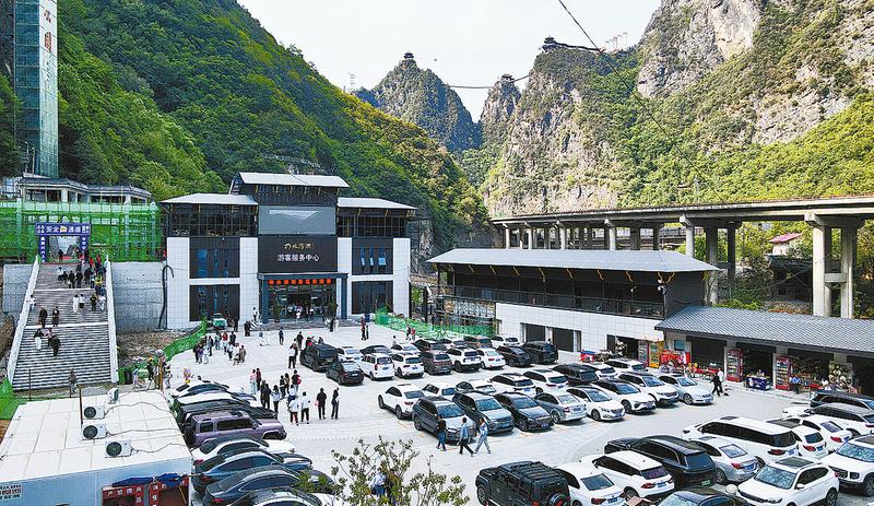 z6尊龙入口：2025年上半年全市重点项目观摩：柞水这些项目接受“检阅”(图3)