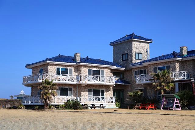 漠河高温惊现36℃!避暑胜地竟成“烤箱”谁偷走了北方的凉意？(图1)