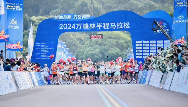 小城看中国⑫贵州兴义：北纬25度的康养“引力场”(图2)