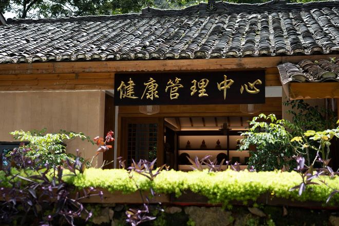 小城看中国⑫贵州兴义：北纬25度的康养“引力场”(图12)