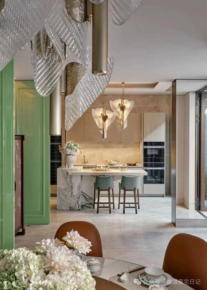 z6尊龙·中国网站：【资讯】华润士林润园售楼处发布：华润士林润园筑就人文奢居(图4)