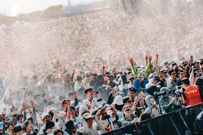 z6尊龙·中国网站：全域旅游起势文旅融合破圈！来山水亭城玩出新花样丨第十五届安徽国际文化旅游节(图6)