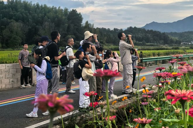 z6尊龙入口：黄山焦村开启康养产业新范式(图3)