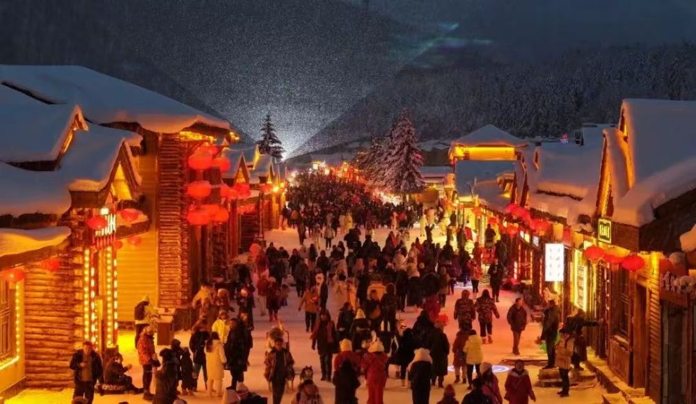 z6尊龙入口：龙江森工集团：冰雪旅游书写产业富企新篇章(图1)