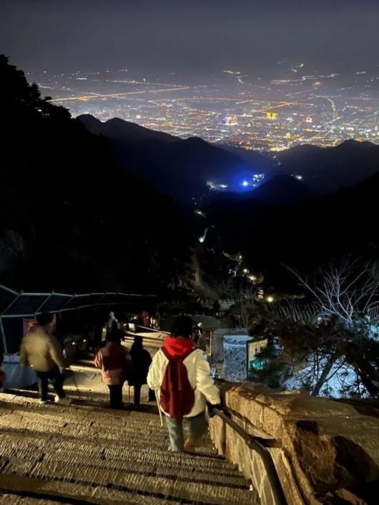 z6尊龙·中国网站：文旅大省的“诗与远方”(图3)