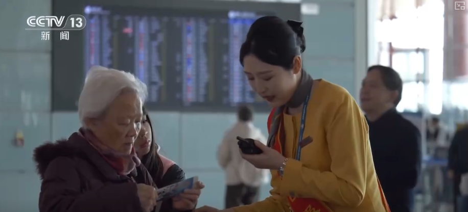 徒步、读诗、康养……“适老化”升级大有潜力冬日银发文旅市场暖意融融(图9)