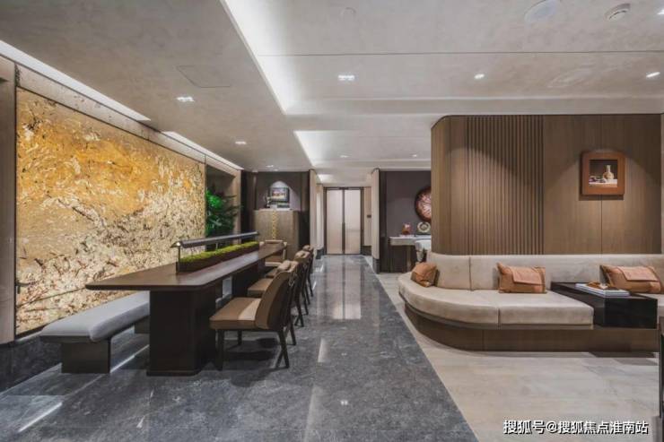 z6尊龙入口：【售楼处】招商时代潮派(售楼处)首页-销售中心-环境-户型-价格-地址-楼盘详情-配套-电话-交房时间-配套-电话(图8)