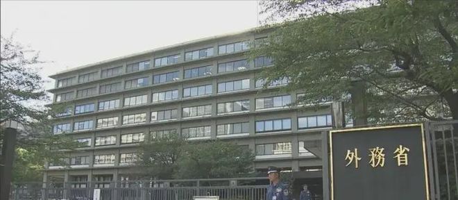 一把军刀一纸蓝皮书日政府不作为上海三万日本侨民要睡不着了(图4)